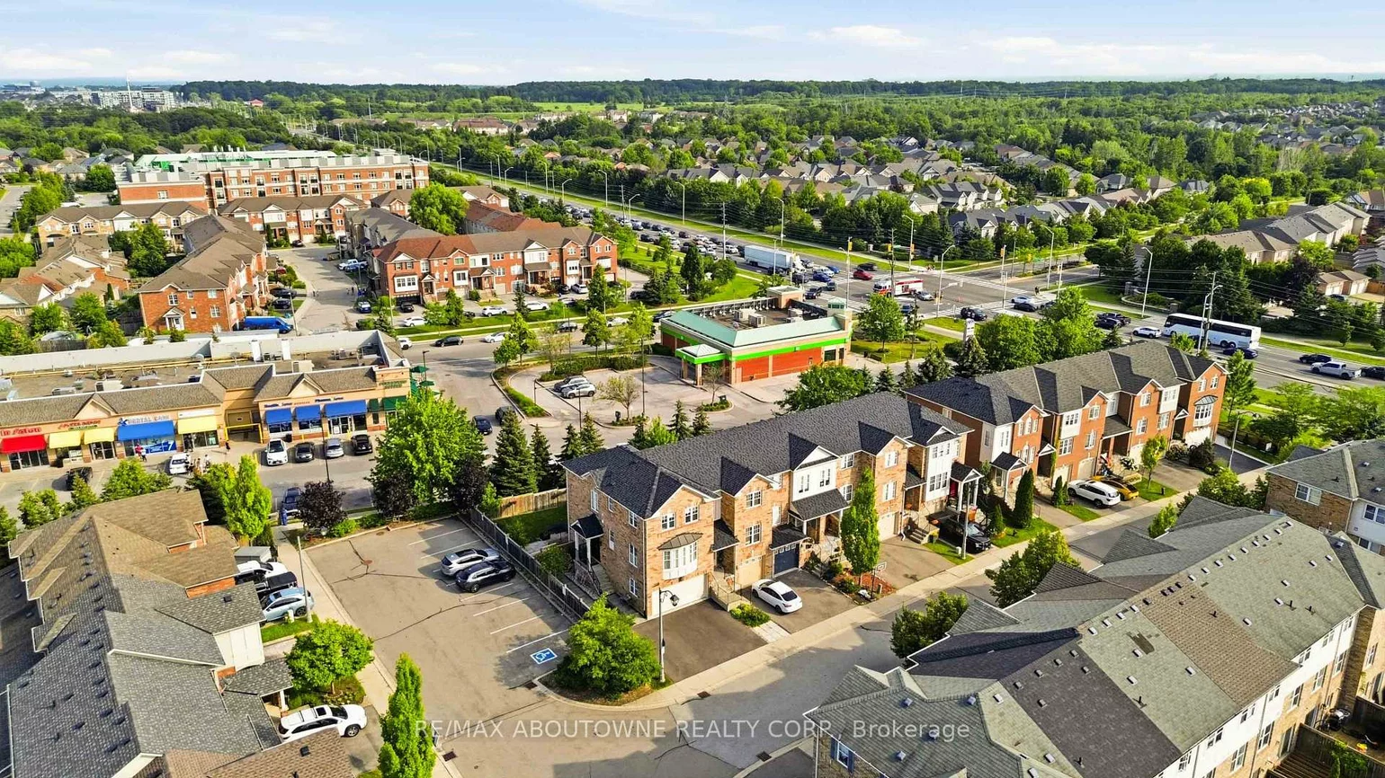 2228, Jillian, 1019 - WM Westmount, Oakville