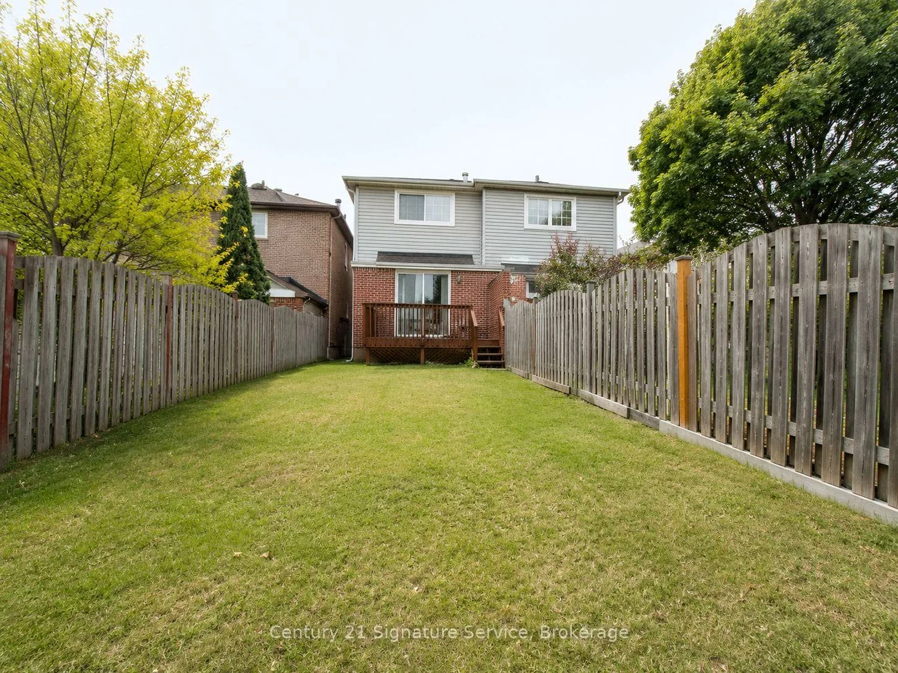 2395, Stefi, 1015 - RO River Oaks, Oakville