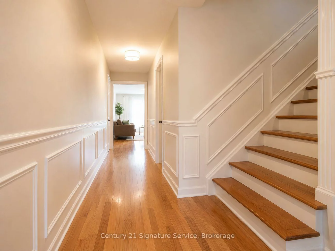 2395, Stefi, 1015 - RO River Oaks, Oakville
