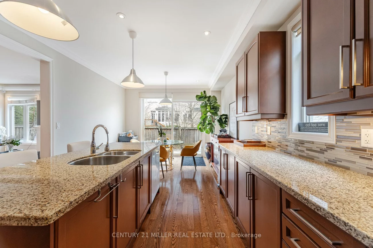 2098, Wildfel, 1000 - BC Bronte Creek, Oakville