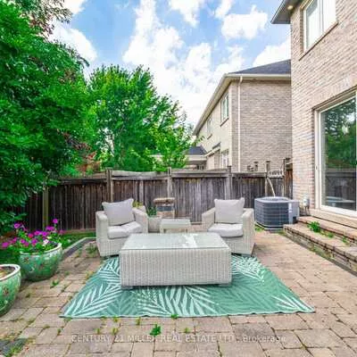 2098, Wildfel, 1000 - BC Bronte Creek, Oakville