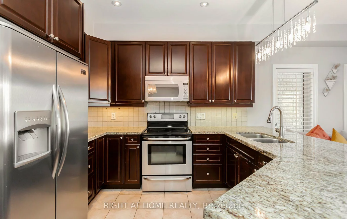 2419, Wasaga, 1009 - JC Joshua Creek, Oakville