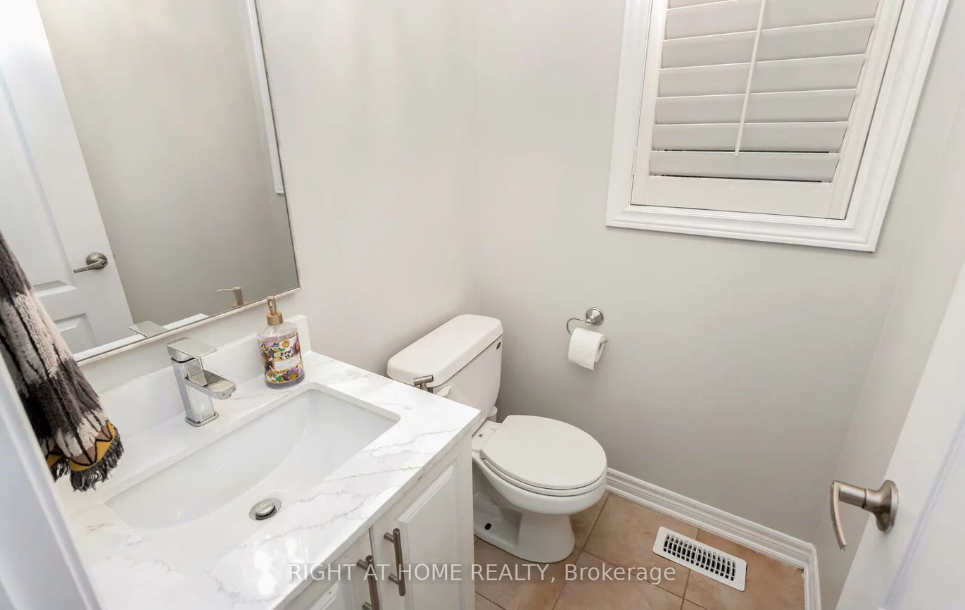 2419, Wasaga, 1009 - JC Joshua Creek, Oakville