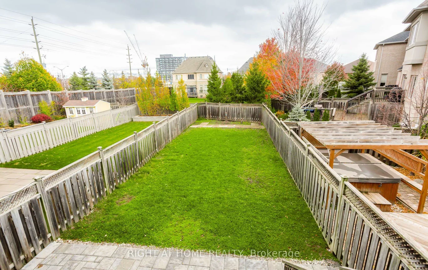 2419, Wasaga, 1009 - JC Joshua Creek, Oakville