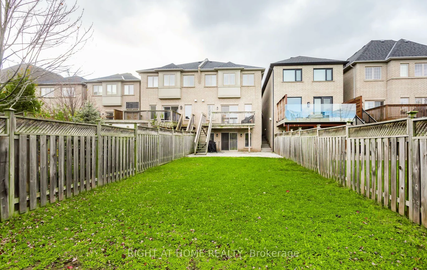 2419, Wasaga, 1009 - JC Joshua Creek, Oakville