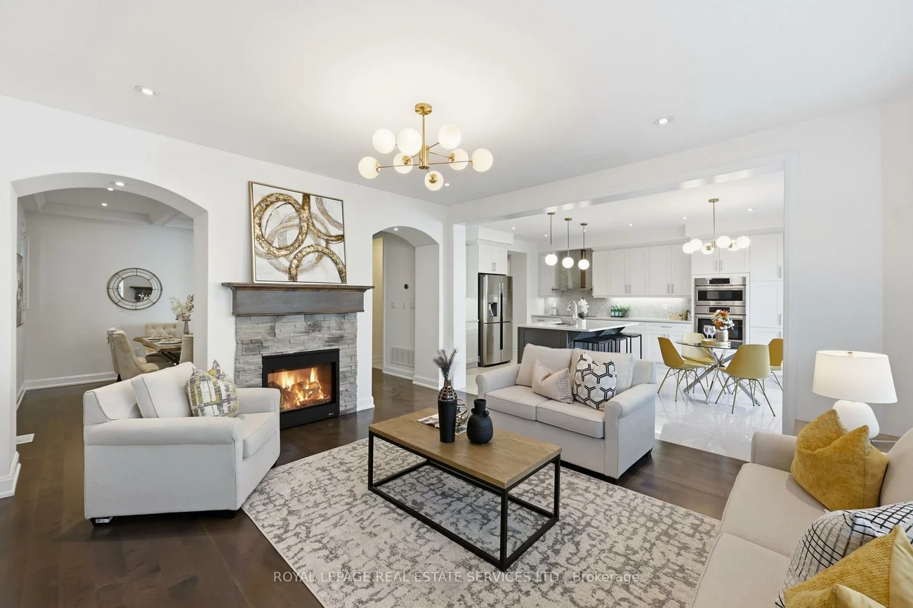 272, Wisteria, 1008 - GO Glenorchy, Oakville