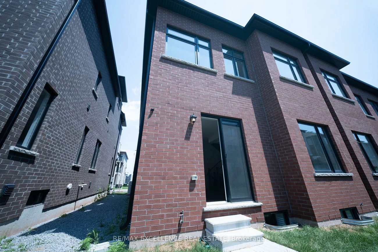 1246, Anthonia, 1010 - JM Joshua Meadows, Oakville