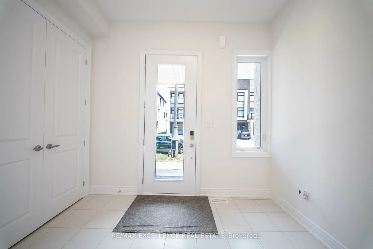 1246, Anthonia, 1010 - JM Joshua Meadows, Oakville