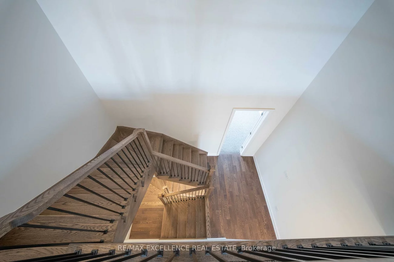 1246, Anthonia, 1010 - JM Joshua Meadows, Oakville
