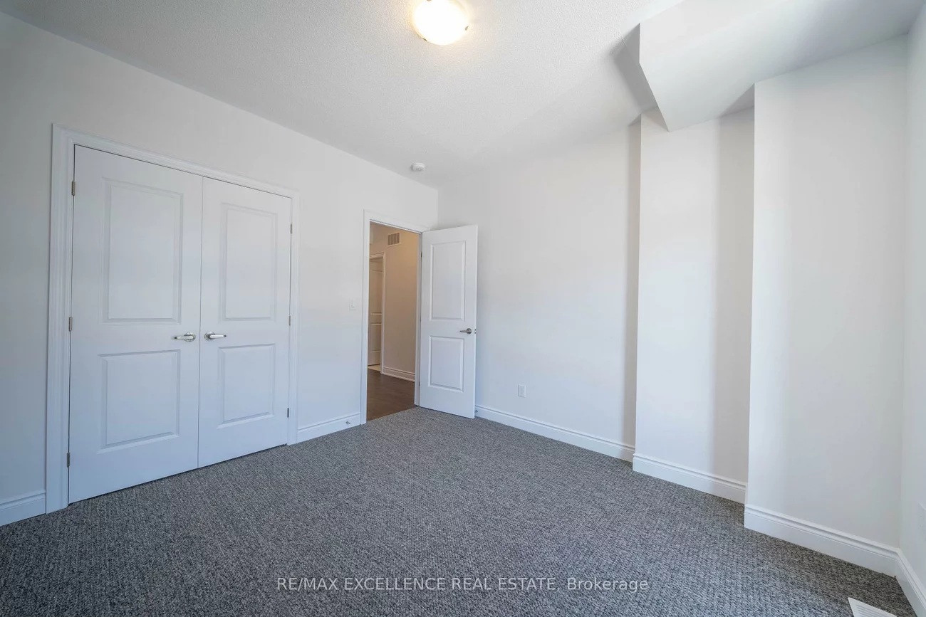 1246, Anthonia, 1010 - JM Joshua Meadows, Oakville