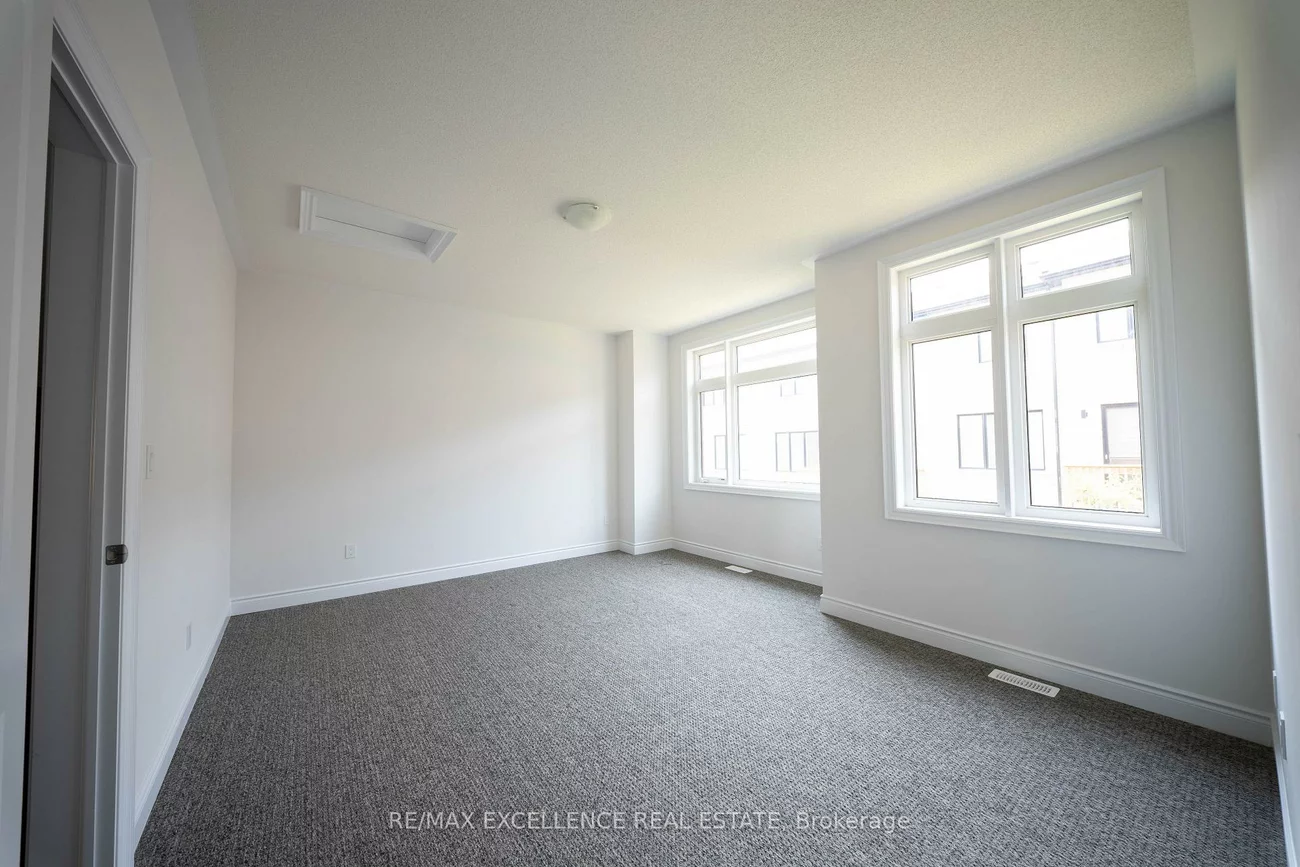1246, Anthonia, 1010 - JM Joshua Meadows, Oakville