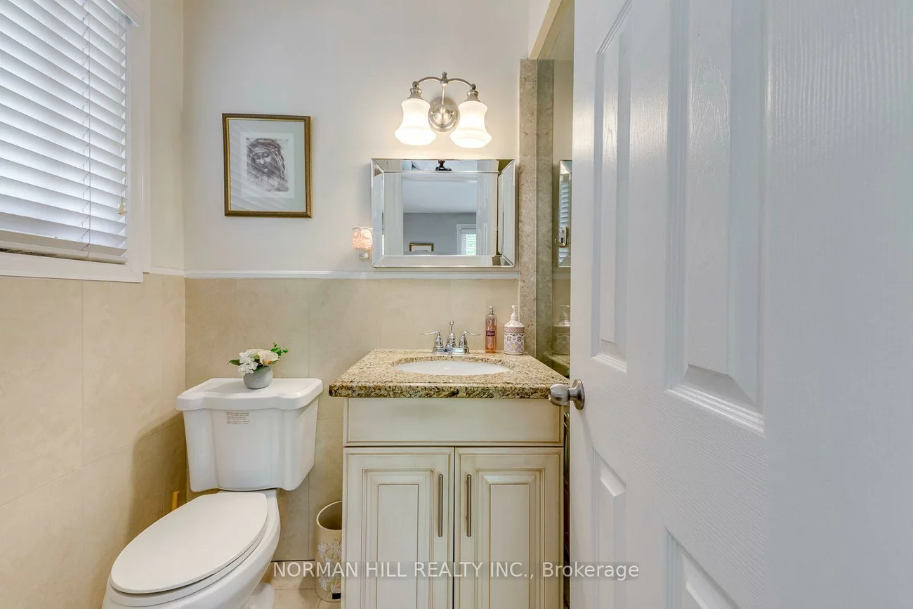 2491, Woburn, 1020 - WO West, Oakville