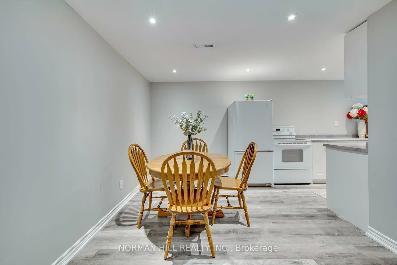 2491, Woburn, 1020 - WO West, Oakville