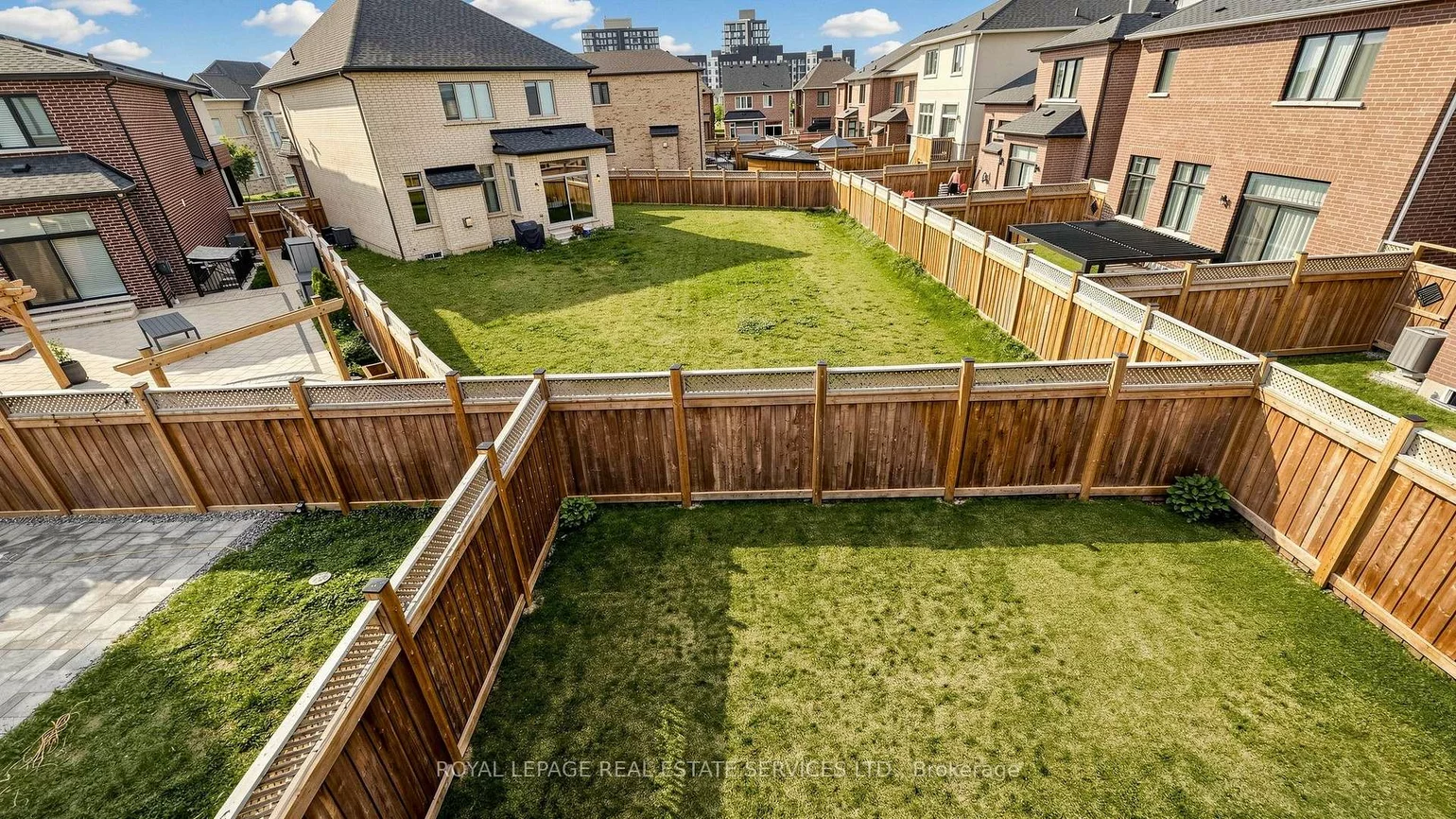 1527, Varelas, 1010 - JM Joshua Meadows, Oakville