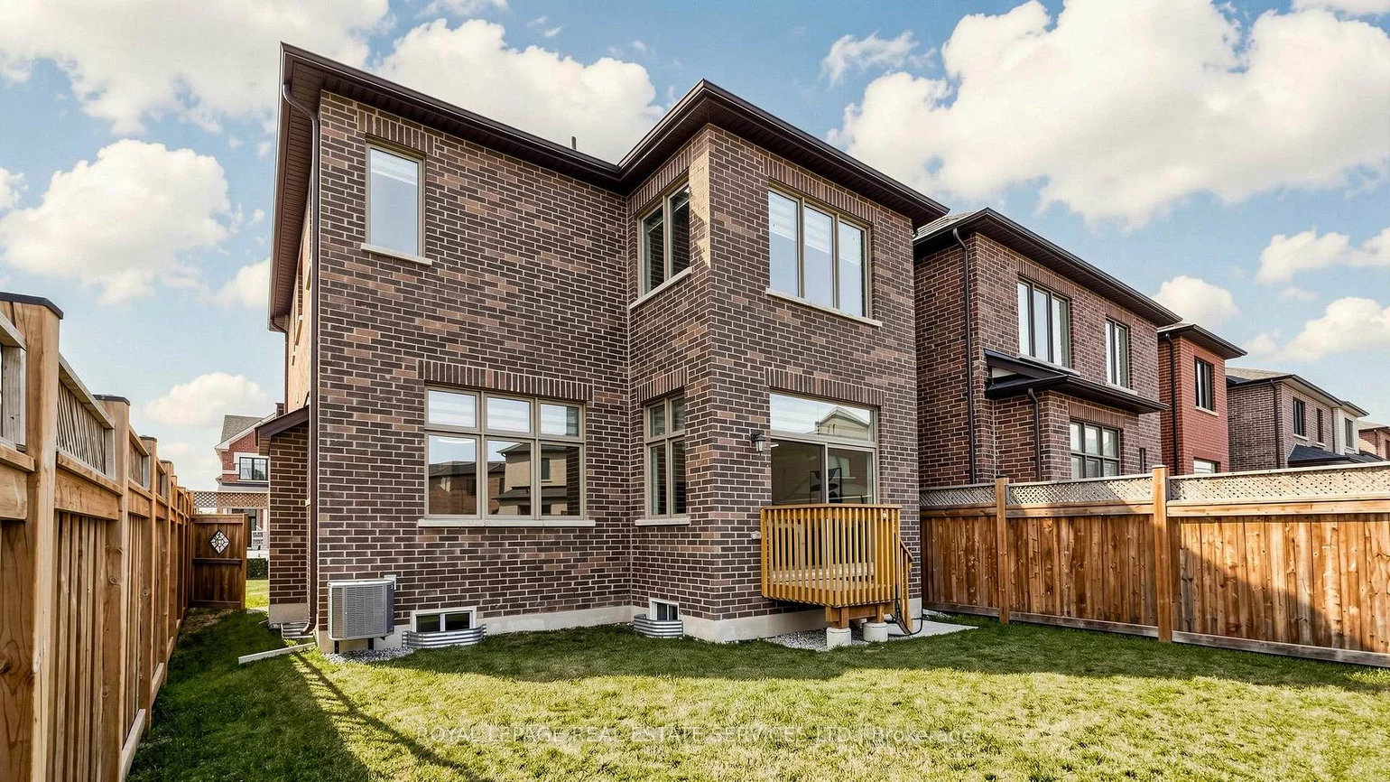 1527, Varelas, 1010 - JM Joshua Meadows, Oakville