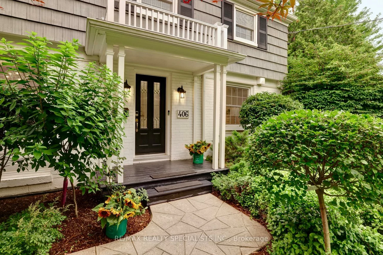 406, Christina, 1017 - SW Southwest, Oakville