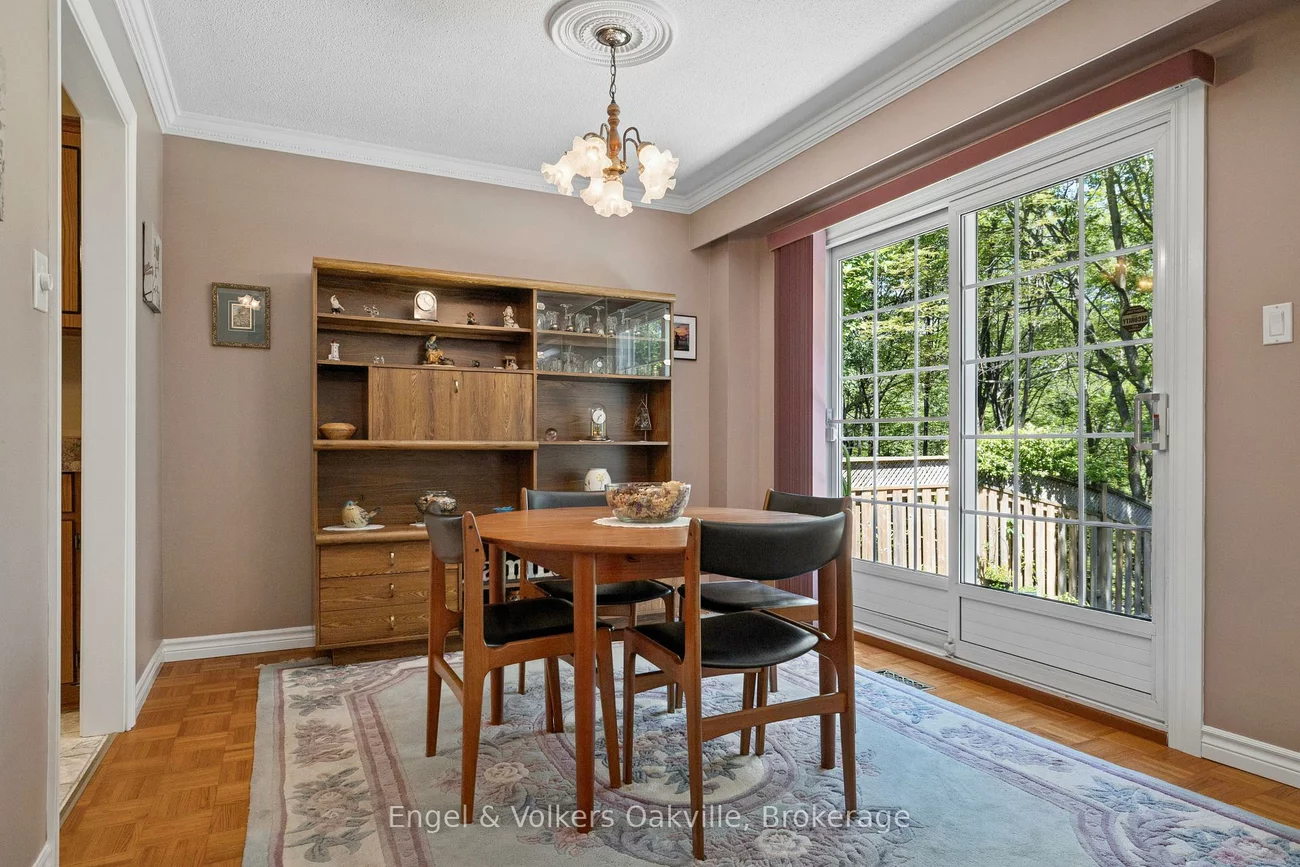 1329, White Oaks, 1005 - FA Falgarwood, Oakville