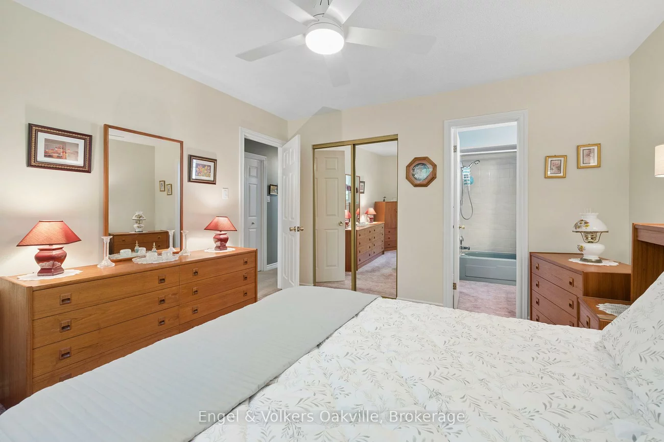 1329, White Oaks, 1005 - FA Falgarwood, Oakville