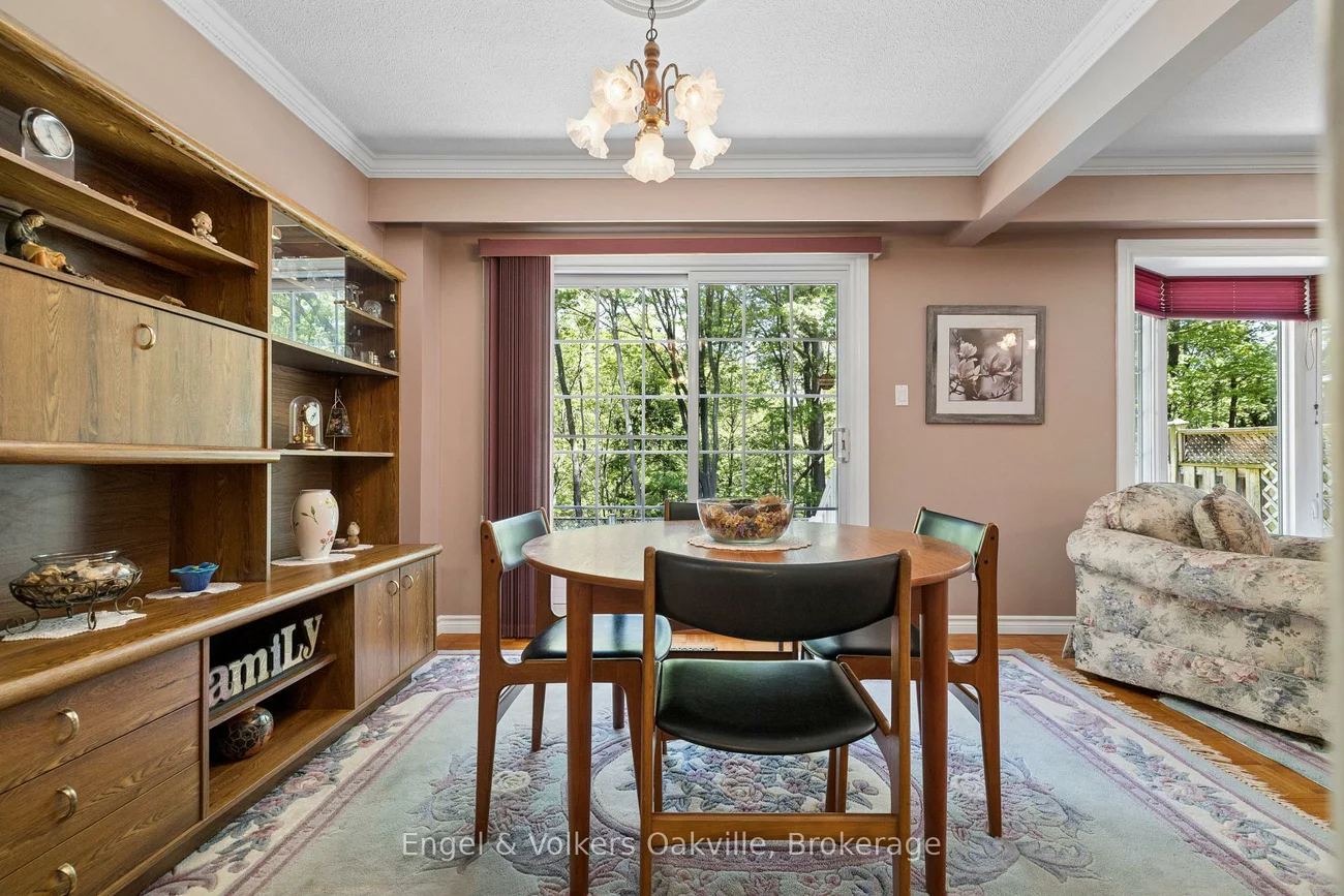 1329, White Oaks, 1005 - FA Falgarwood, Oakville