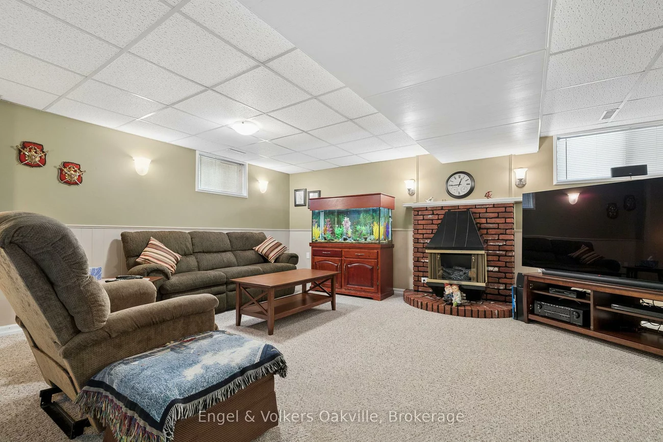 1329, White Oaks, 1005 - FA Falgarwood, Oakville
