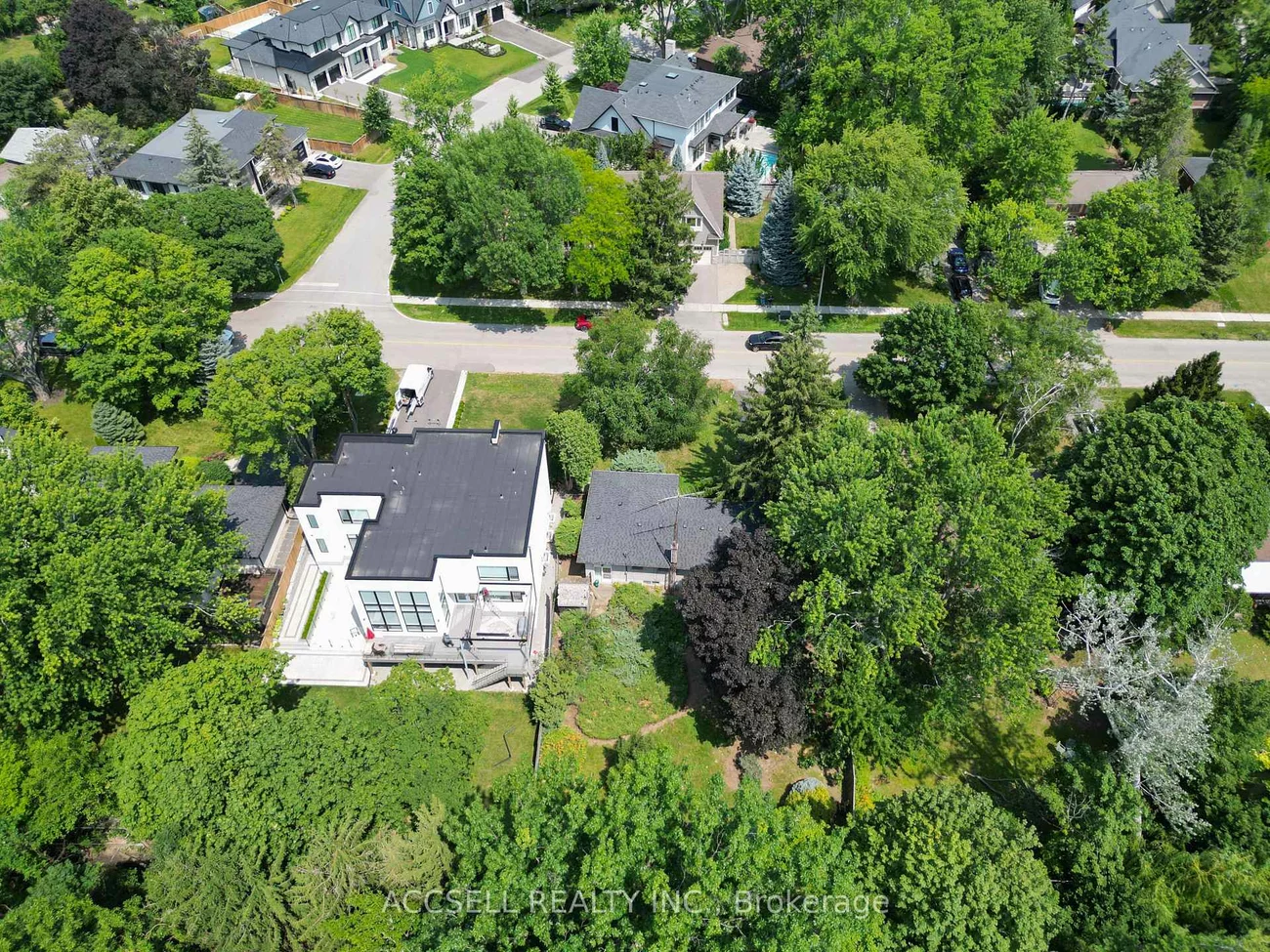 1358, Sedgewick, 1017 - SW Southwest, Oakville