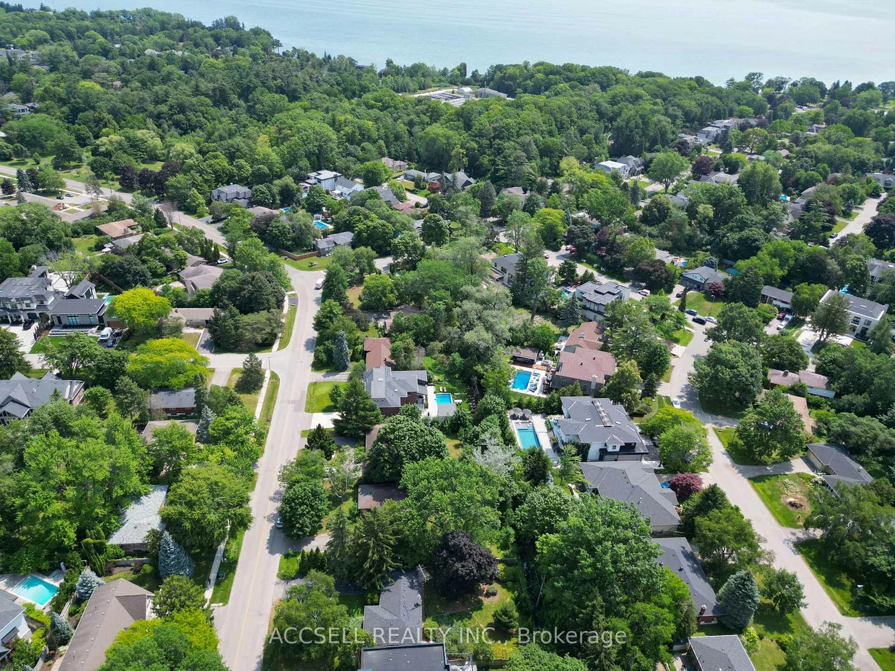 1358, Sedgewick, 1017 - SW Southwest, Oakville