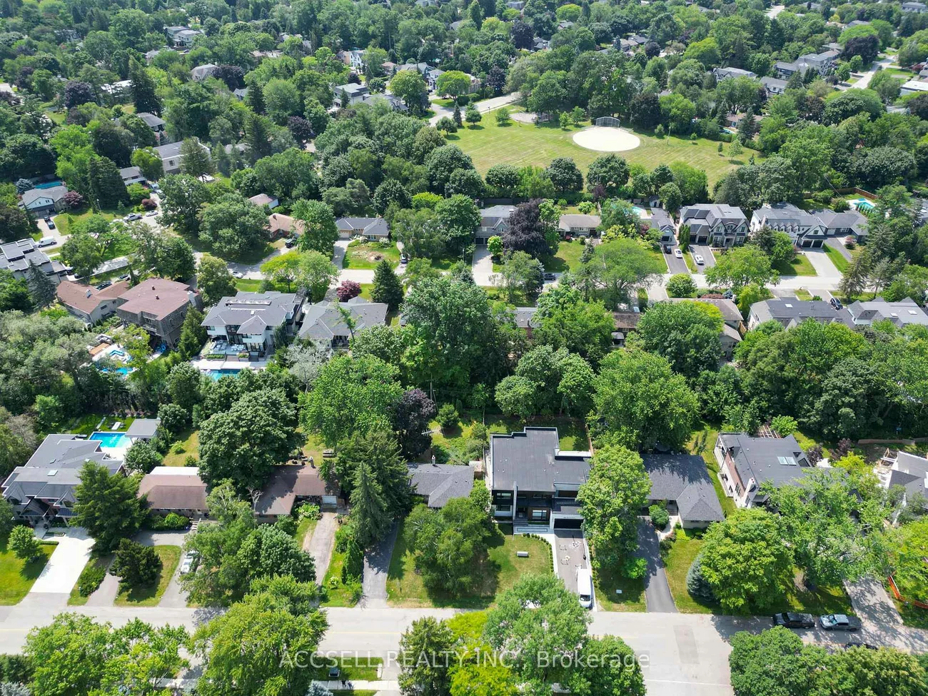 1358, Sedgewick, 1017 - SW Southwest, Oakville