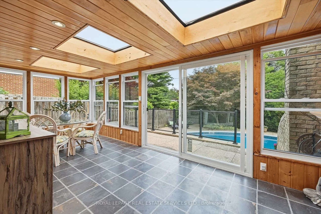 1210, Grand, 1005 - FA Falgarwood, Oakville