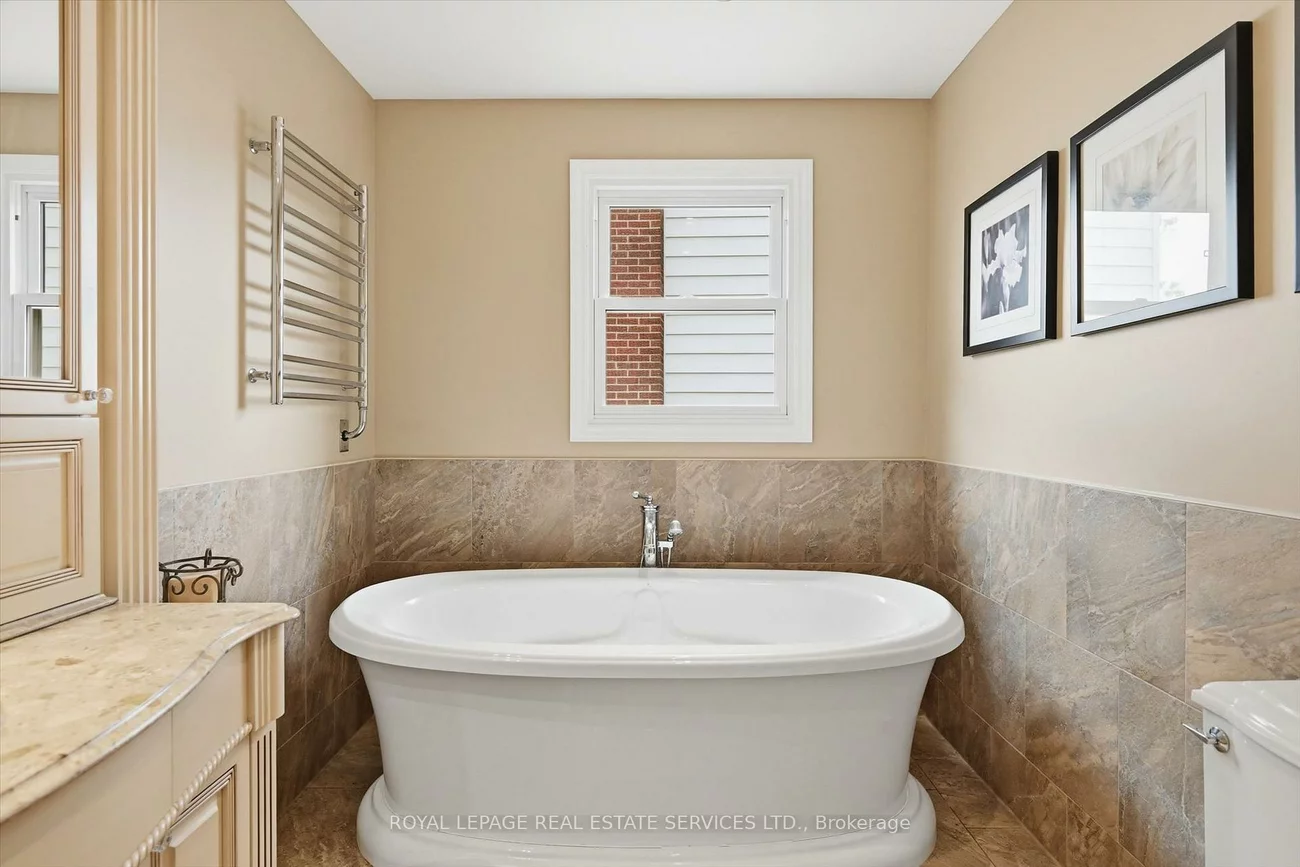 1210, Grand, 1005 - FA Falgarwood, Oakville