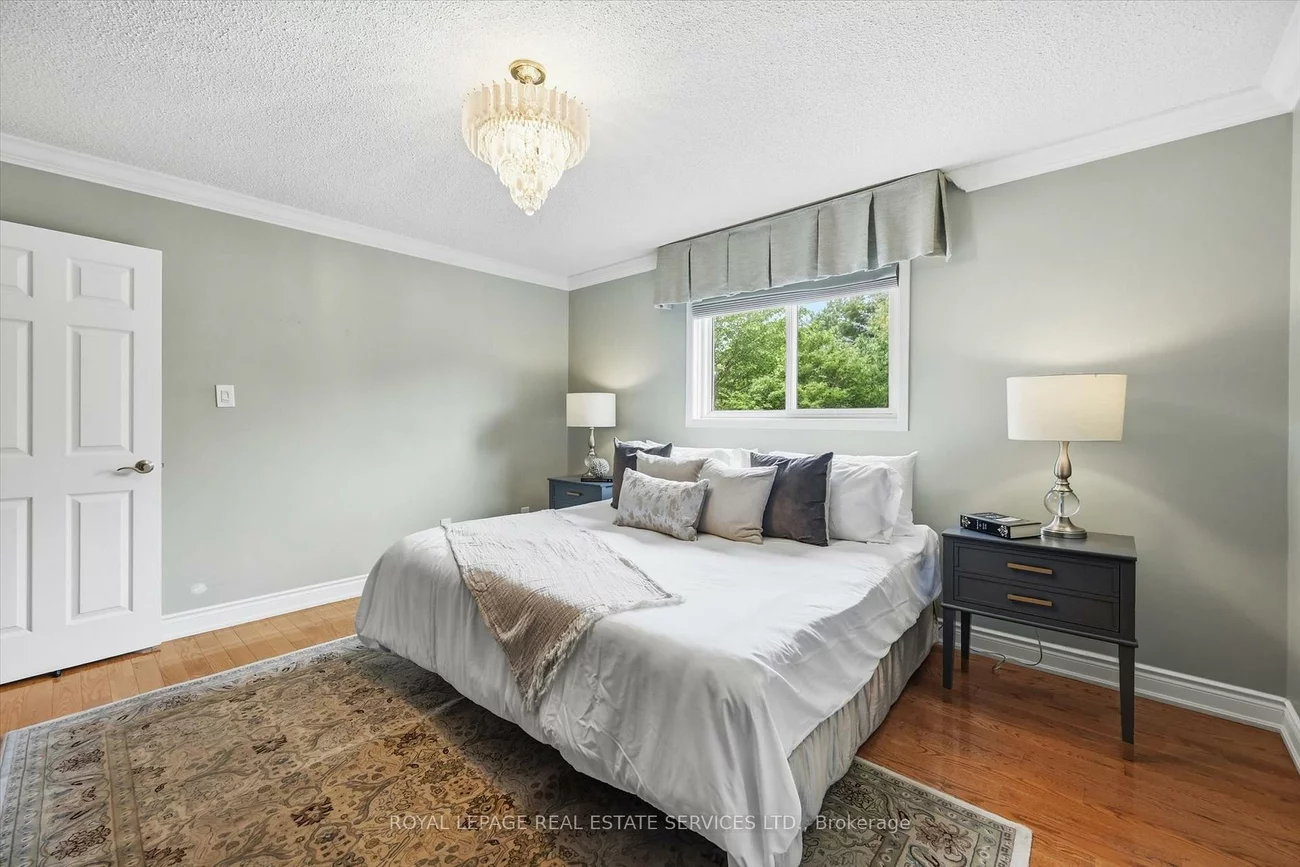 1210, Grand, 1005 - FA Falgarwood, Oakville