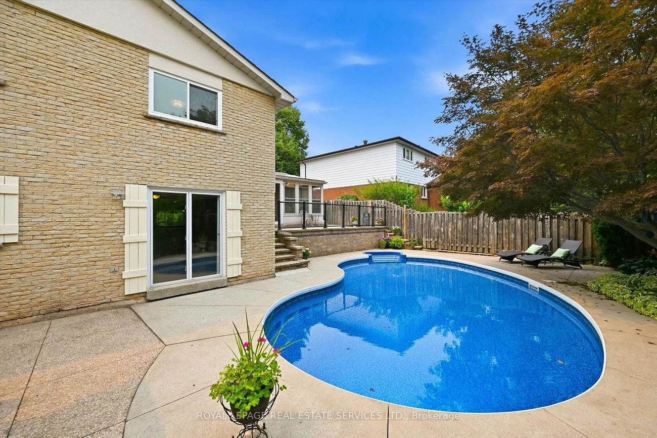 1210, Grand, 1005 - FA Falgarwood, Oakville