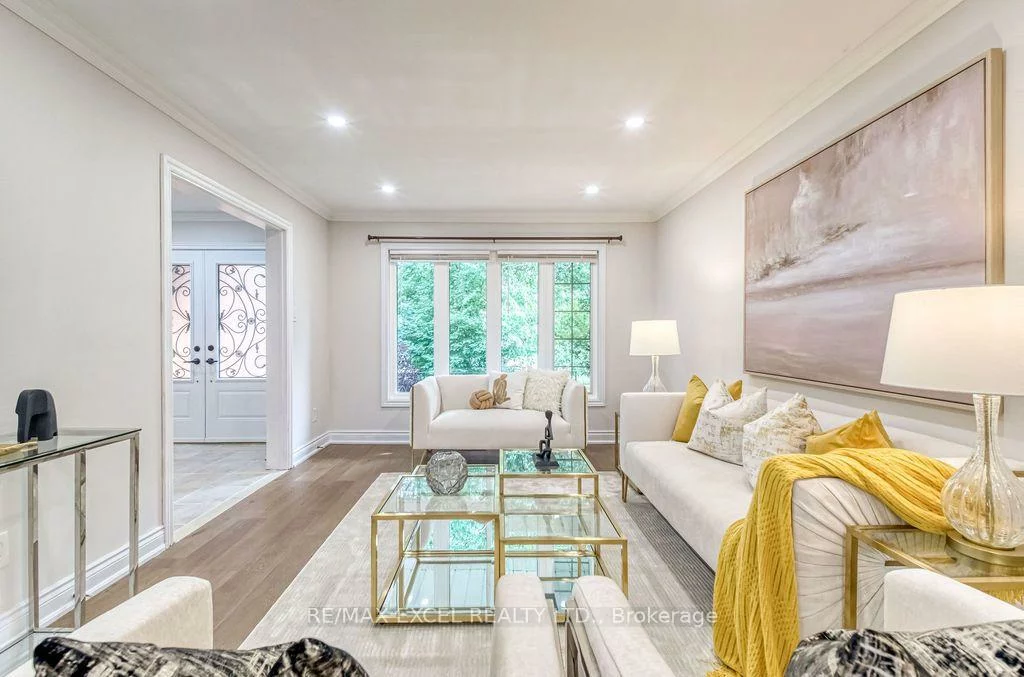 2105, Oakmead, 1015 - RO River Oaks, Oakville