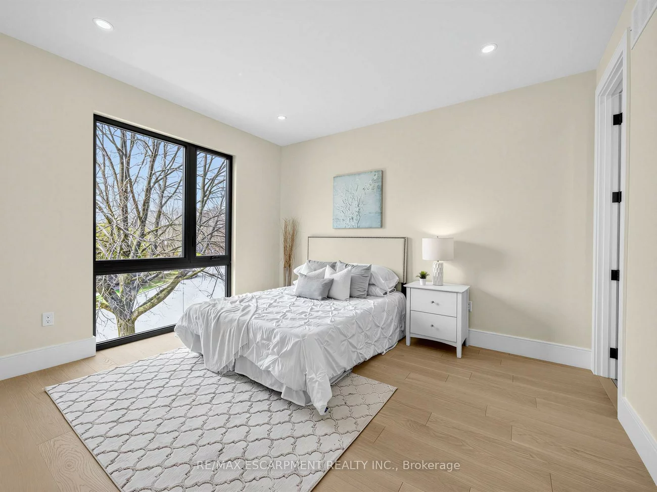 2488, Bridge, 1020 - WO West, Oakville