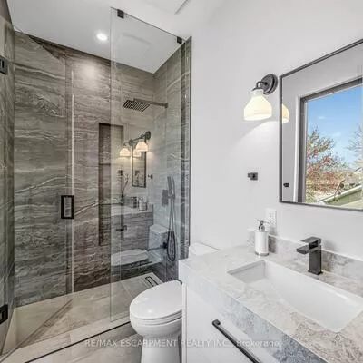 2488, Bridge, 1020 - WO West, Oakville