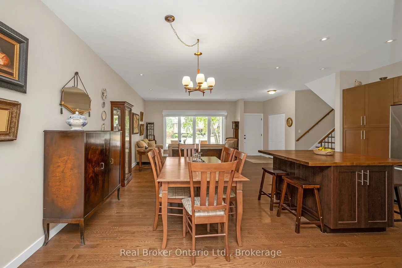 285, Surrey, 1001 - BR Bronte, Oakville