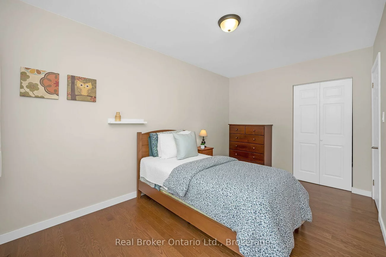285, Surrey, 1001 - BR Bronte, Oakville