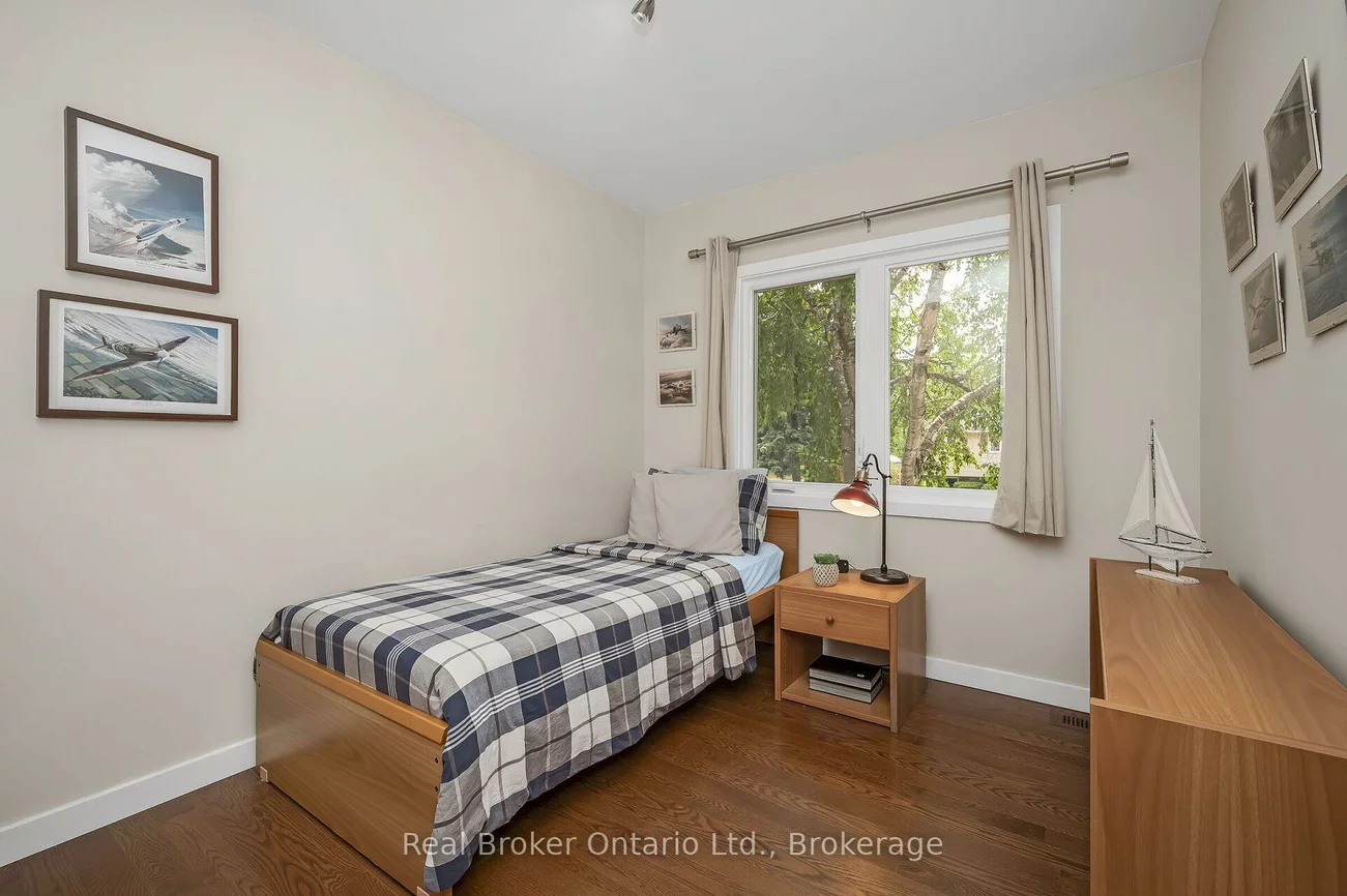 285, Surrey, 1001 - BR Bronte, Oakville