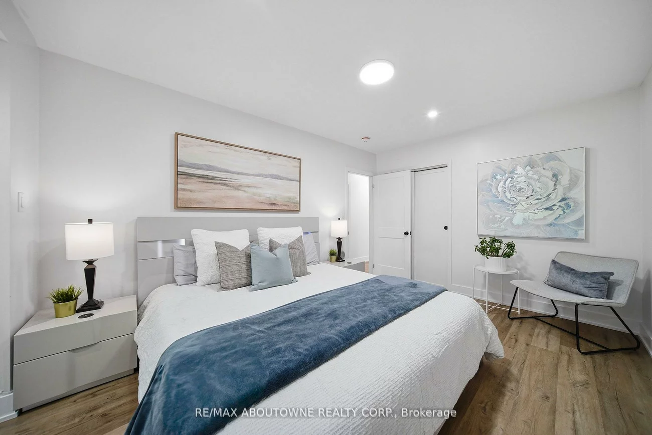 2066, Rebecca, 1001 - BR Bronte, Oakville