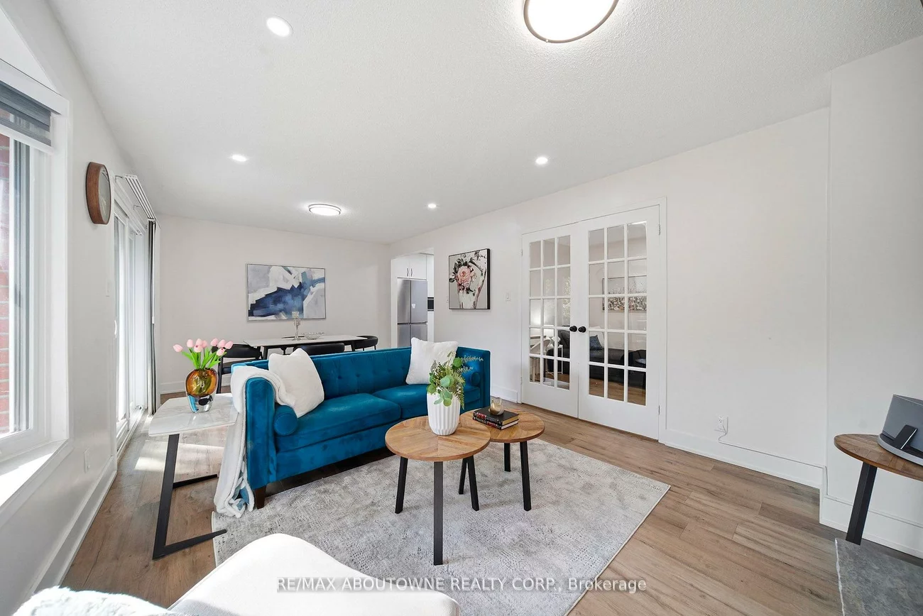 2066, Rebecca, 1001 - BR Bronte, Oakville