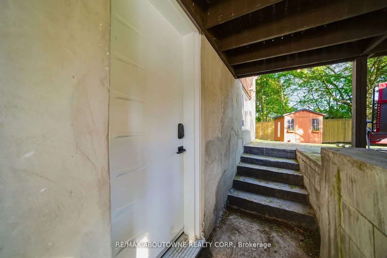 2066, Rebecca, 1001 - BR Bronte, Oakville