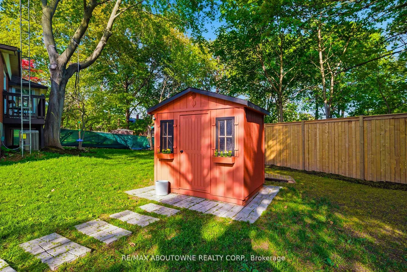 2066, Rebecca, 1001 - BR Bronte, Oakville