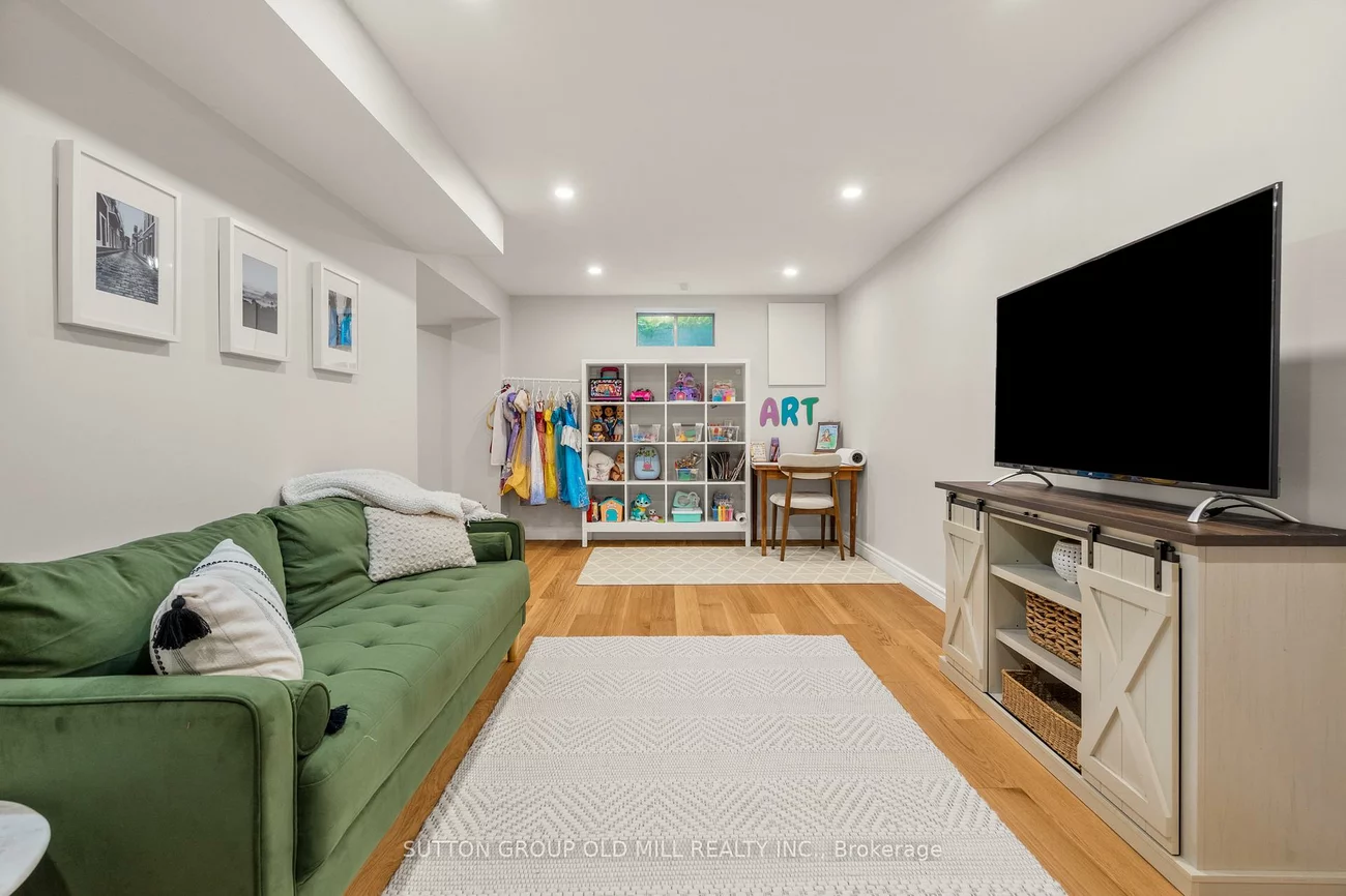 262, Chalmers, 1001 - BR Bronte, Oakville