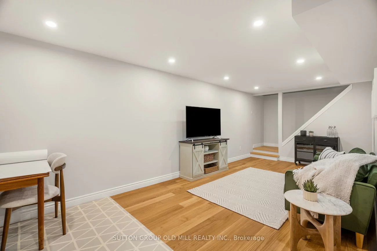 262, Chalmers, 1001 - BR Bronte, Oakville