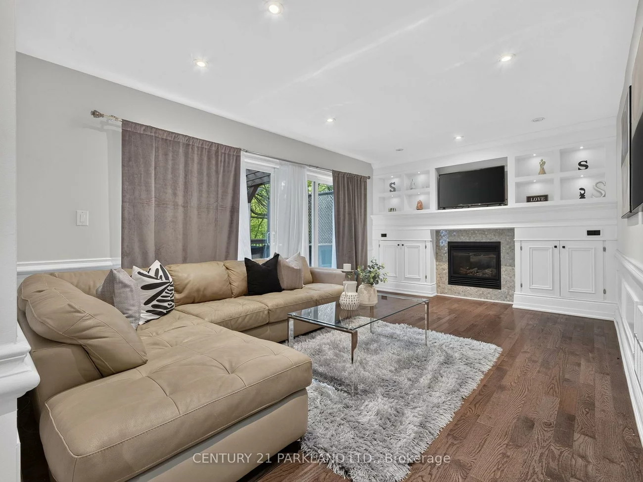 1302, Hillview, 1005 - FA Falgarwood, Oakville