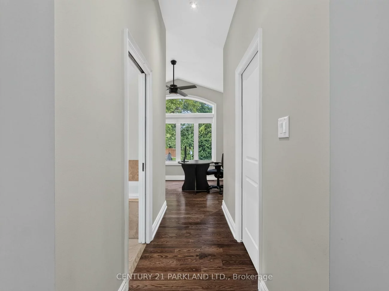 1302, Hillview, 1005 - FA Falgarwood, Oakville