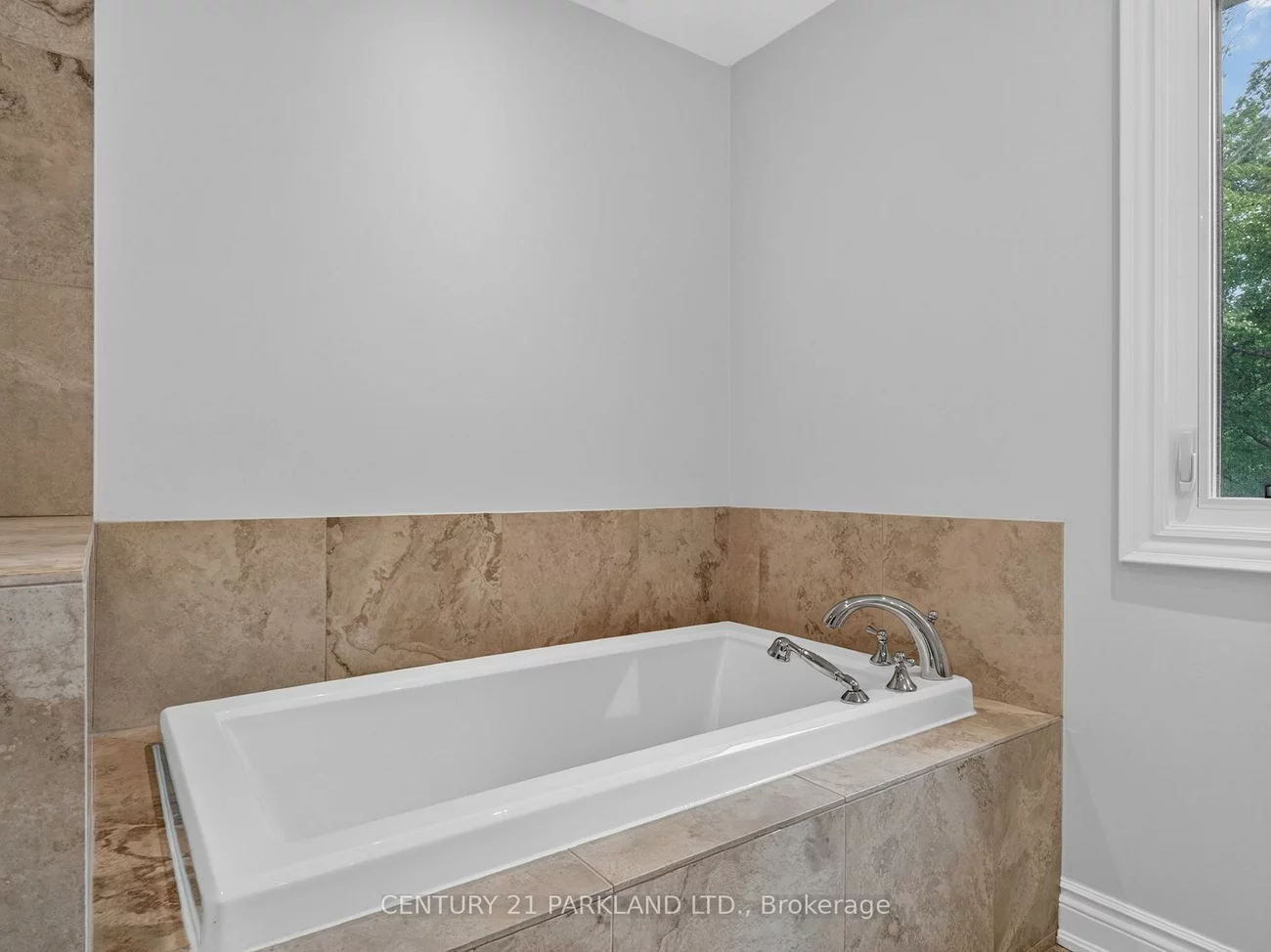 1302, Hillview, 1005 - FA Falgarwood, Oakville