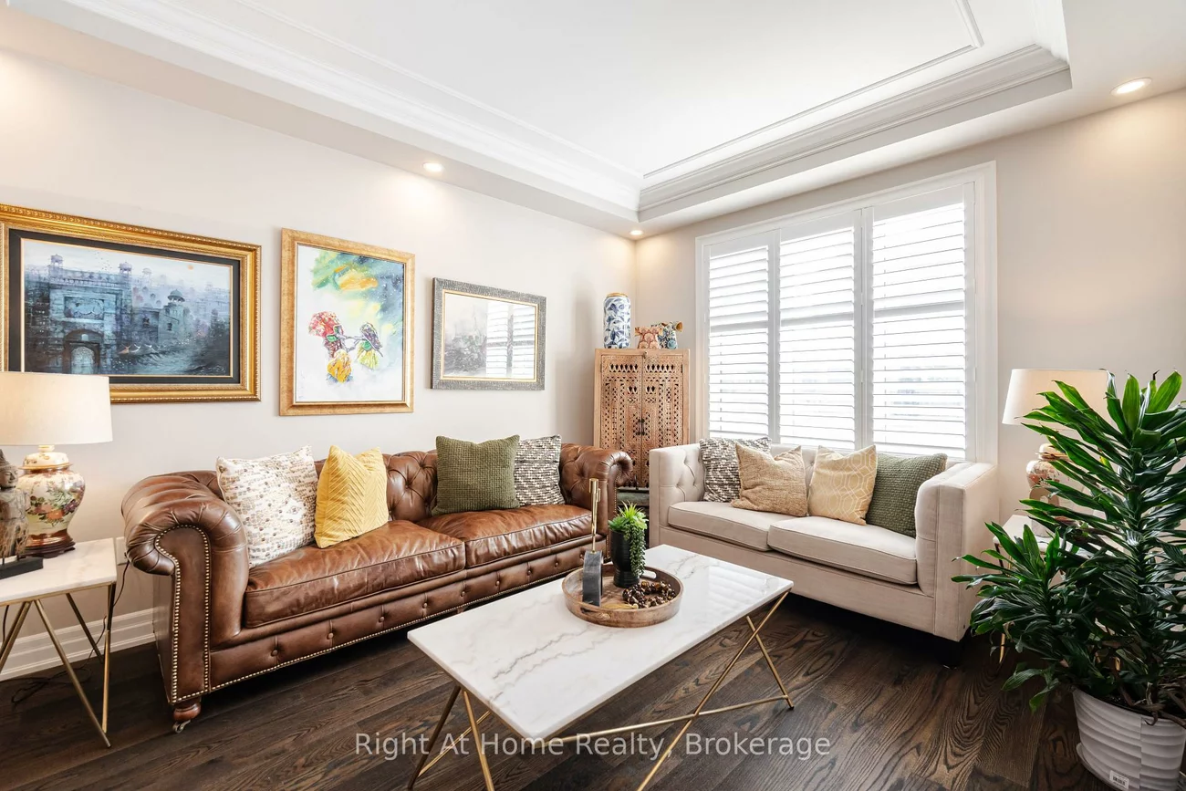 3318, Charles Biggar, 1008 - GO Glenorchy, Oakville