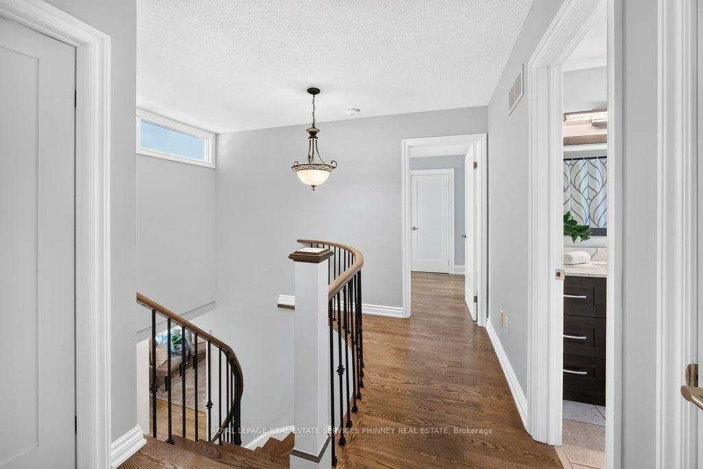 2175, Margot, 1015 - RO River Oaks, Oakville
