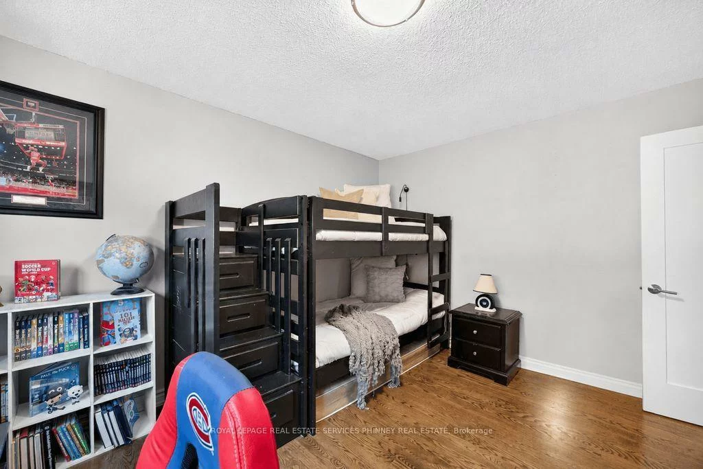 2175, Margot, 1015 - RO River Oaks, Oakville
