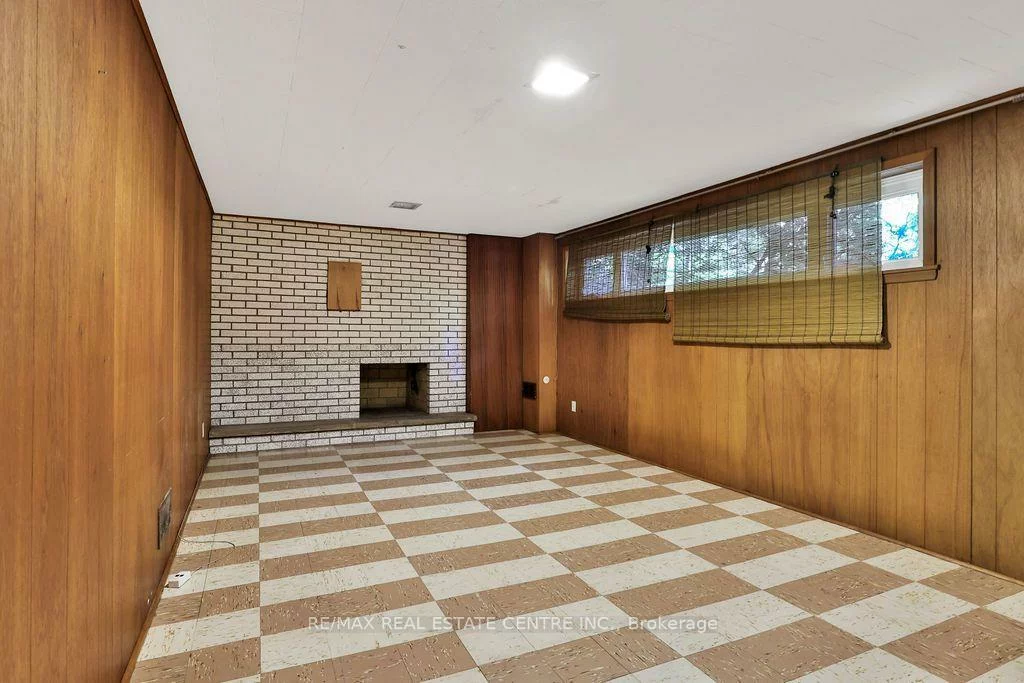 131, Mayfield, 1003 - CP College Park, Oakville